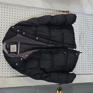 Old Navy Mens Medium Puffy Jacket